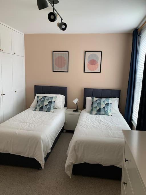 Napier - A Beautiful House In The Best Southsea Location بورتسماوث المظهر الخارجي الصورة