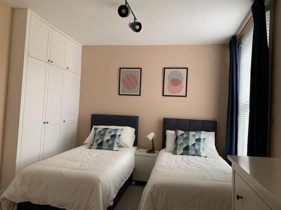 Napier - A Beautiful House In The Best Southsea Location بورتسماوث المظهر الخارجي الصورة
